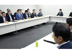 高市総理「消費減税はしない。1％分の税収に当たる年約6千億円を低所得者に給付する」
