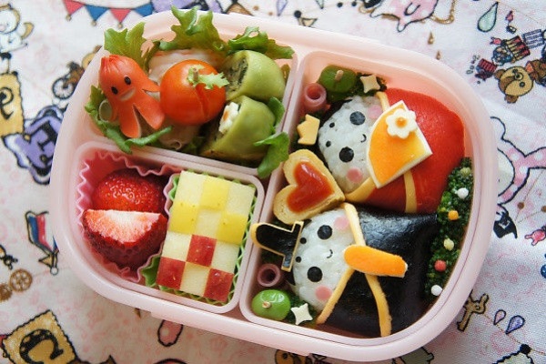 みんなの作った ひなまつり お弁当がスゴすぎる 1 2 お弁当情報館