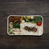 『2026/4/15のパートナーの相棒のお弁当【2308個目】#お弁当 #お弁当日記 #お弁当作り #お弁当おかず #もち麦』の画像