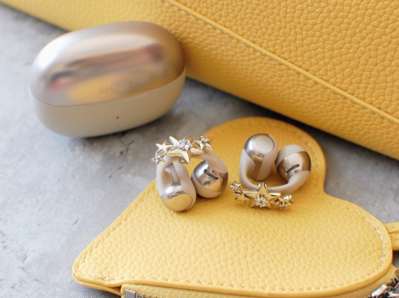 【Shokz】OpenDots ONEバレンタインキャンペーンの星型アクセサリーつけてみた！PR