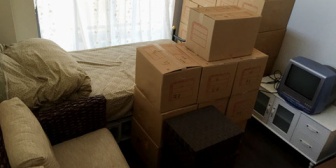 私のうちにスーツとか着替えを何着か置いておいていい？と聞かれた。都合のいい荷物置き場扱いされてるみたいでイラっ