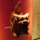 恩納　ホテル3階の廊下でペア・シーサーを見る（2日目）