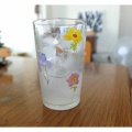 お花のコップ