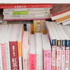 増え続ける紅茶の本。減らさず「まとめる収納」に変えました