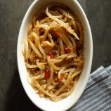 『もやしのピリ辛ナムル【レシピ2356】#お弁当 #お弁当おかず #簡単レシピ #時短料理 #レンチン #電子レンジ料理 #レシピ #おかず #節約レシピ #もやし #豆板醤 #ナムル』の画像