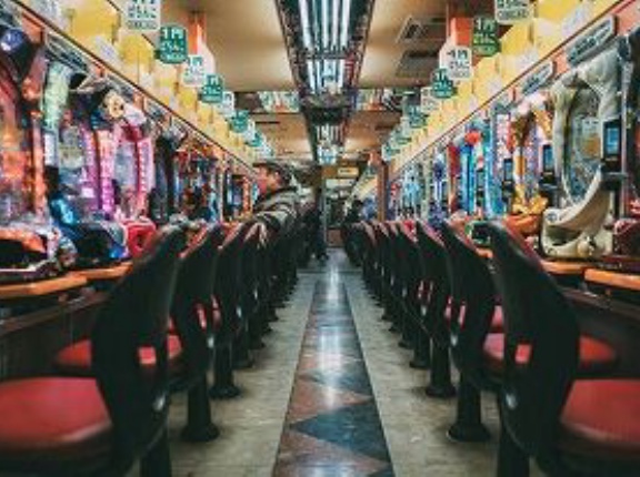 マイクロンメモリジャパンが東広島市中心部に事務所を開設 元パチンコ店を改装