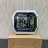 『温度・湿度計が搭載されたカシオの電波目覚まし時計』の画像