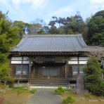 壊れた玩具で遊ぶ日々