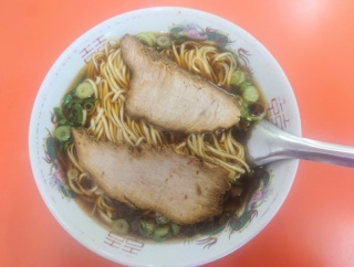 「朱華楼　手城店」　福山市南手城町