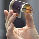 高市首相、輸入の太陽光パネルでなくペロブスカイト電池の普及を促進  [少考さん★]