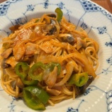 『賞味期限５年前のパスタを食べてみた』の画像