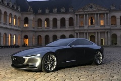 マツダ、パリで「最も美しいコンセプトカー賞」を獲得