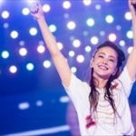 安室奈美恵のファン4846人、朝日新聞広告で4面にわたってメッセージを掲載 	