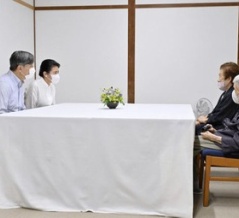 天皇夫妻　3回目の静養へ　また那須へ・那須に住む高齢硫黄島島民と懇談