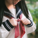 クラスの女の子の腕がアザだらけで、周囲は虐待でも受けてるんじゃないかとヒソヒソ。ある時「その腕どうしたの？痛そう…」と声をかけたら…