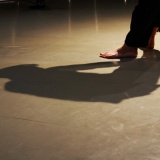 【緊急】ワイ酔った勢いで姉ちゃんのケツを触り、警察待ち･･･⇒！