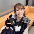 女性声優さん「自撮り公開します！」ﾊﾟｼｬｯ → 画像にヤバすぎる物が映ってるのがバレてオタクブチギレｗｗｗｗｗ