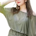 【悲報】フェミさん、乃木坂の水着写真集にキレる　「神聖なアイドルなのに下品すぎてドン引き」　