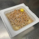 納豆を食べるとき、結構いろんな薬味を入れていました。