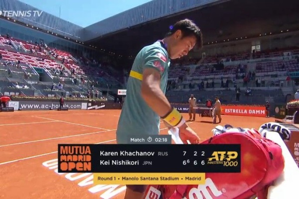 スマッシュ速報 ラケット破壊