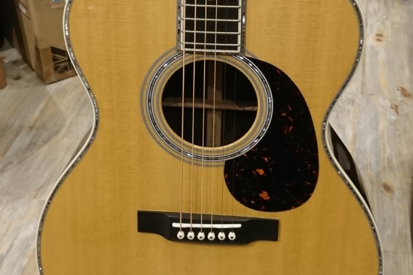 【極美品】Martin 000-1 1998年製 mqdefault.jpg