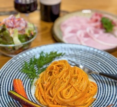 自宅めし　人参のパスタとグリル　＜農園ケトハレ＞