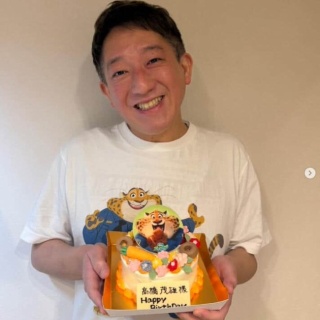 こんな美人の店員さんがいたら！？ 「小松未歩8 ～a piece of cake