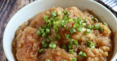 トマトが苦手な次男が食いついた！鶏むね肉の甘辛みぞれチキン
