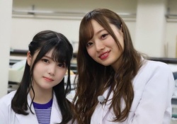 【乃木坂46】攻められたいｗｗｗ伊藤理々杏＆梅澤美波の白衣姿がタマランｗｗｗ【乃木坂46】