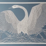 息を呑むほど細かい切り絵を作る職人が、普通の絵を描いた結果...