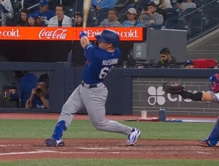 ドジャース・ラッシング、二試合連続第2号ソロホームラン！ドジャースが10得点目！！！！！！！！！！！！