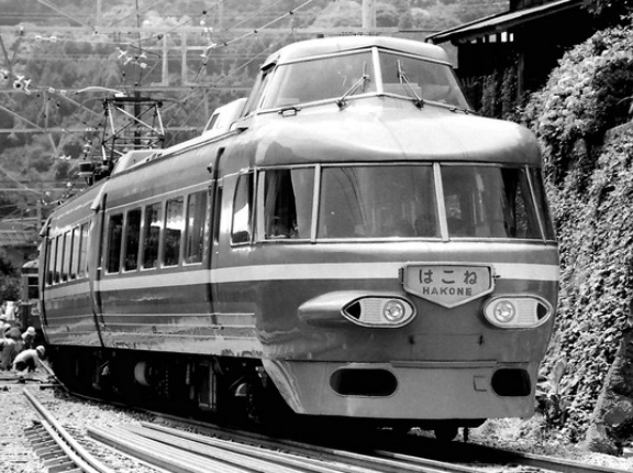 小田急の特急料金は約50年前と比較してどれぐらい上がっているのか