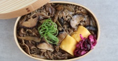 牛肉しぐれ煮弁当と老化の３T