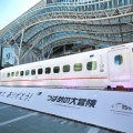 九州新幹線「つばめの大冒険」(博多駅にて)