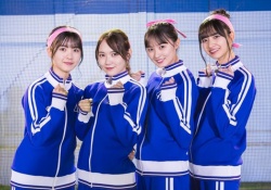 マジかｗ 筒井あやめ、田村真佑の腰に手を回すｗｗｗｗｗ