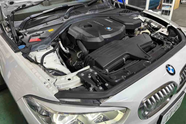 オールド-BMW.シニツアーエンジンサービス-サーキツト走行車及び