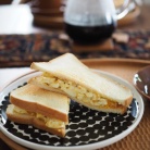 急に食べたくなる卵サンド。珍しく休日の朝から作ってみた。