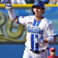 【朗報】DeNA・度会、打率.315でUZRプラス！相川監督「どこでも守れる」