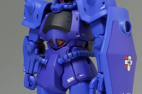 HG ガンプラ グフフライトタイプ ザクIII ケンプファー イフリート