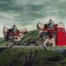 【画像あり】ガンダムの陸戦型ジム「ジムが量産されるより前に戦線に投入されていました」初期型ジム「ガンダムが大地に立った時にはルナツーにいます」←これ
