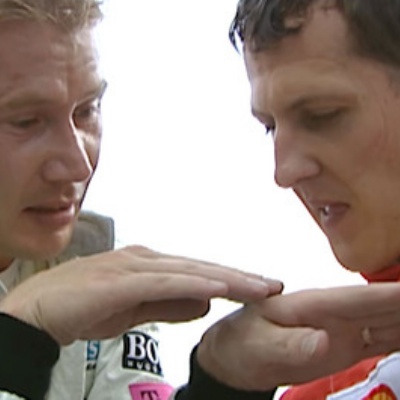 キミ・ライコネン 俳句集を発刊：Kimi's book of haiku : F1通信