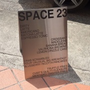 【シンガポール】 SPACE23 ブルーベリーホットケーキ