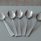 『昭和レトロな先割れスプーン』の画像