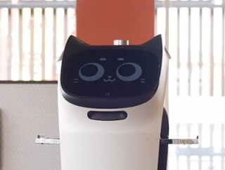 【悲報】しゃぶ葉の配膳ロボから横取りする客が続出　運営元が対策強化へ