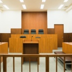 私が被害者です