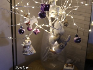 クリスマスツリーがしっくり来ない理由。実践してわかった飾り方のコツ