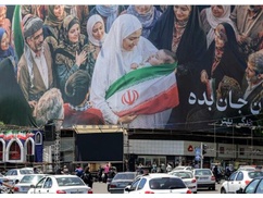 【速報】イランが米軍基地を奇襲攻撃！！！ホルムズ海峡大炎上でついに第3次世界大戦勃発！「ガチの戦争始まった」「世界終わる」と大パニック・・・