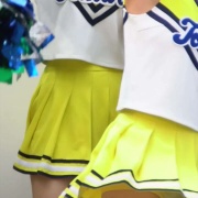 【動画】野球のチアガールさん、性的すぎて目のやり場に困るレベルｗｗｗ