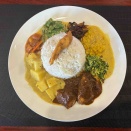 【DONZ】戸畑（福岡）〜北九州市初の現地スタイルのスリランカプレートを味わえる。戸畑区旭町の飲み屋街でランチもディナーもスリランカカレー〜ドンズ スリランカレストラン&バー