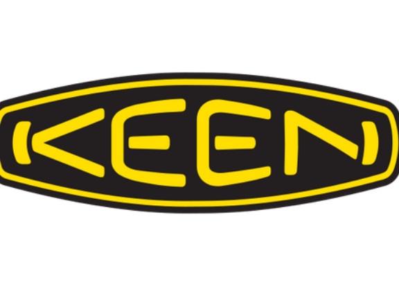 keen(キーン)のサンダル履いてるんやがマジでサンダルとは思えない履き心地なんやが